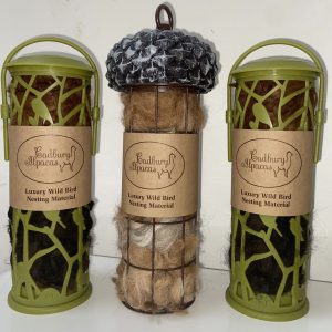 Deluxe Wild Bird Nesters